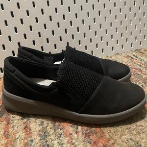 New Clarks Cloud-Steppers mesh /Smooth Comfort slip-on Zipper Accent  SZ 9  M